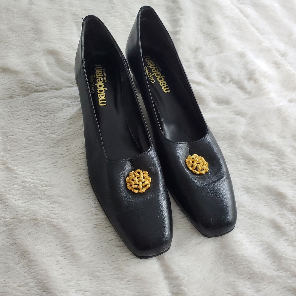 Magdesians vintage black leather 8.5 narrow heels